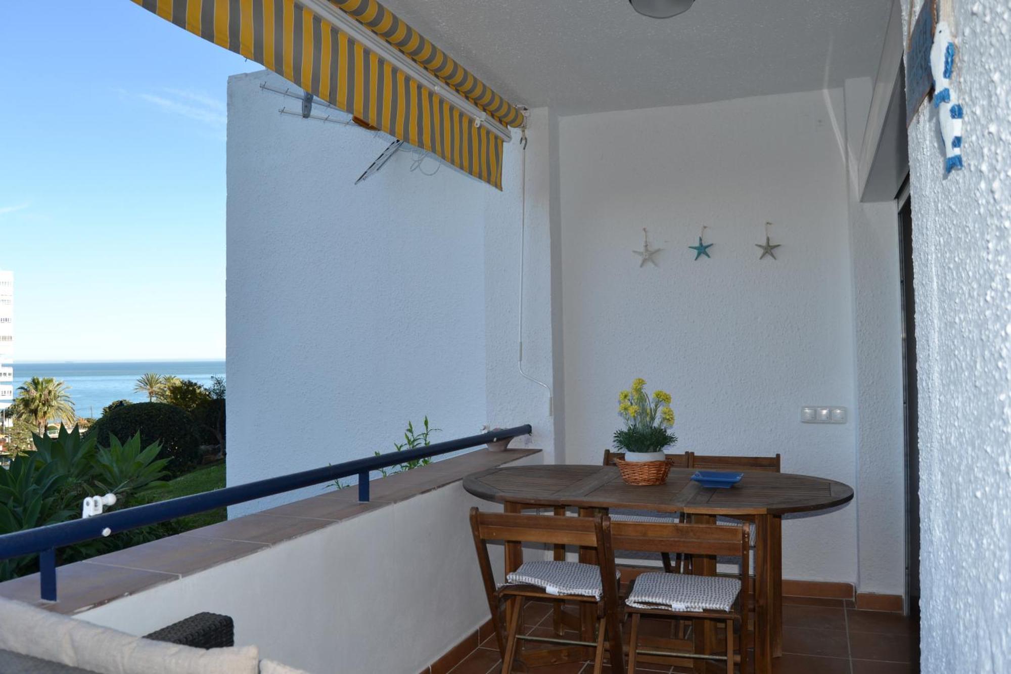 Beach And Golf House Sotogrande - Торреґуадіаро Екстер'єр фото